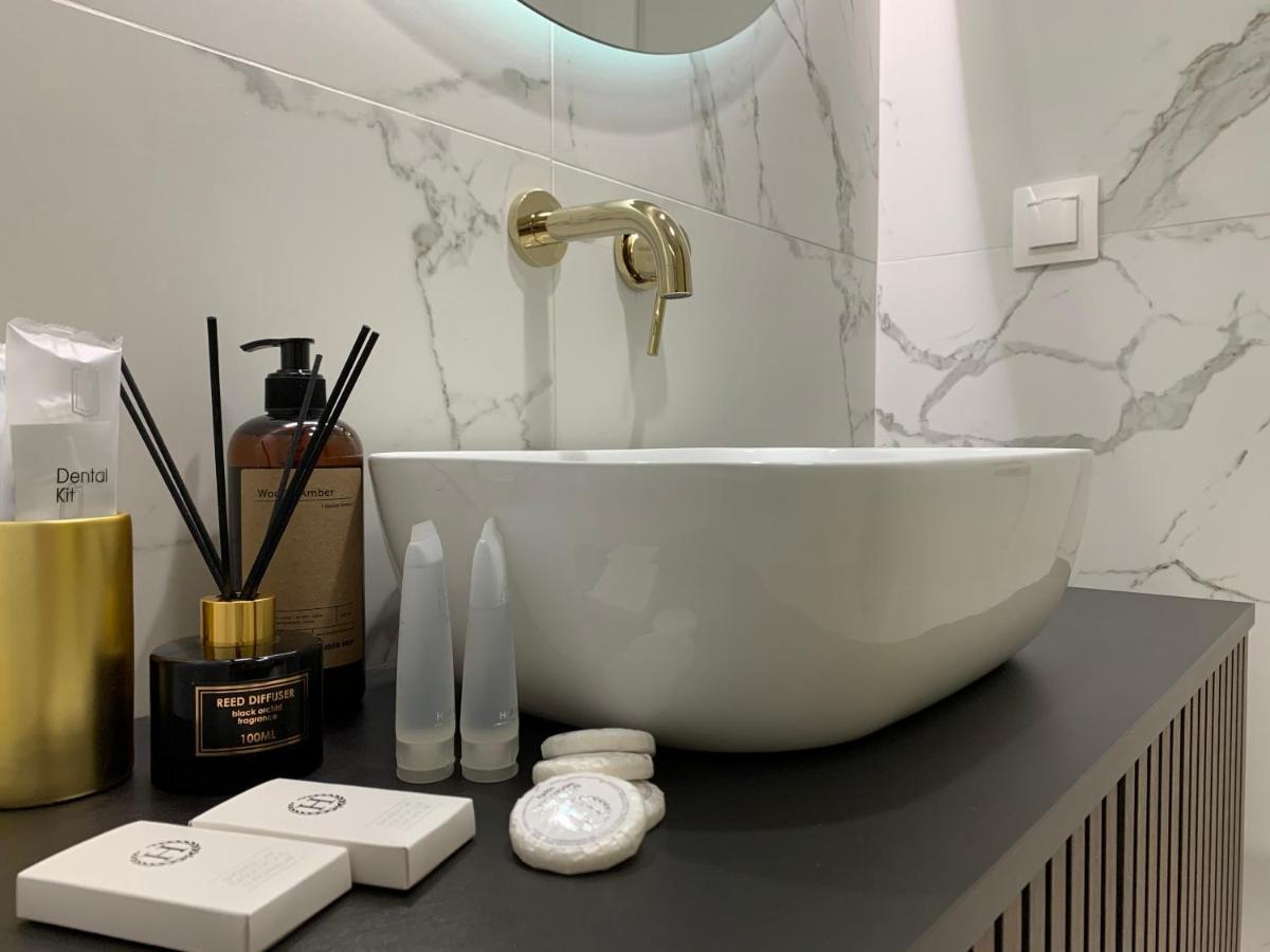 Luxury Sahara Noir Mamaia Nord Apartment Bagian luar foto