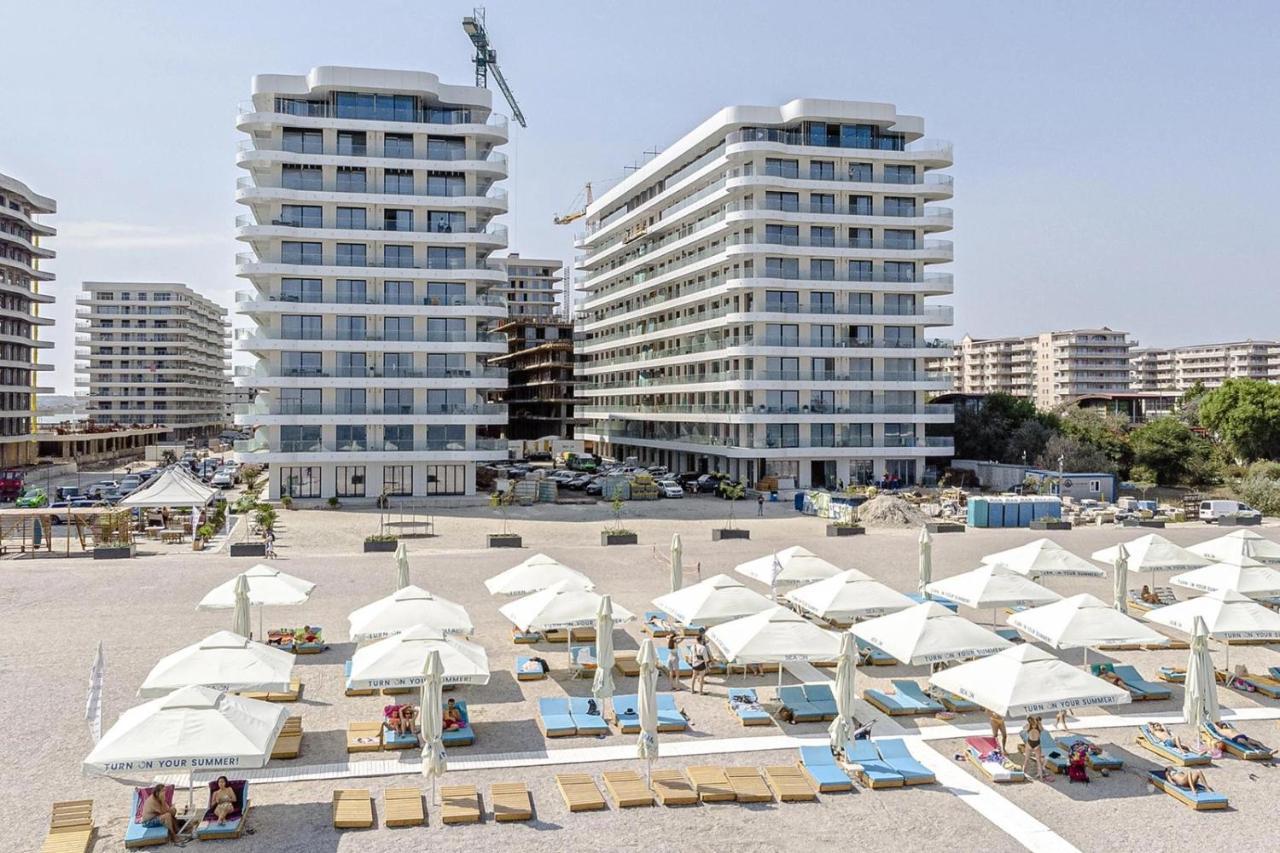 Luxury Sahara Noir Mamaia Nord Apartment Bagian luar foto