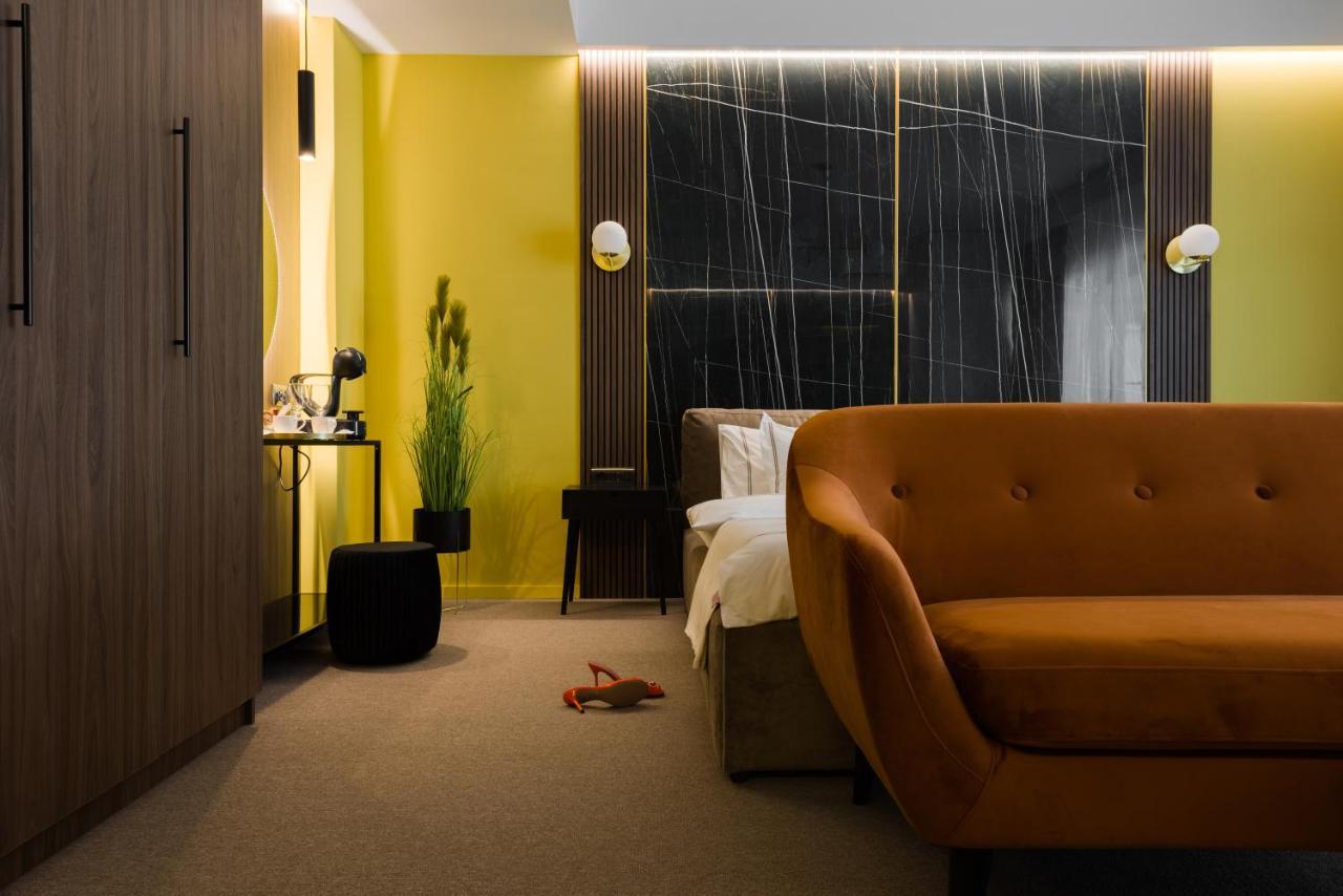 Luxury Sahara Noir Mamaia Nord Apartment Bagian luar foto